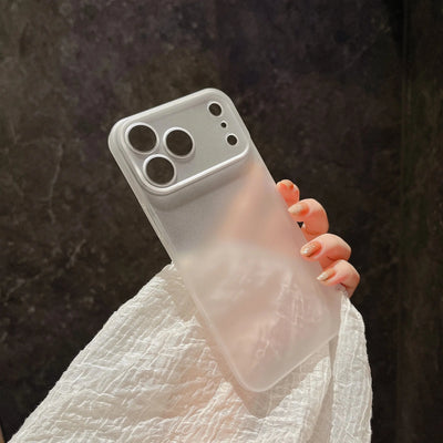 Coque Rigide Ultra Fine et Luxueuse pour iPhone 13 à 17 — Design Transparent PhoneFit
